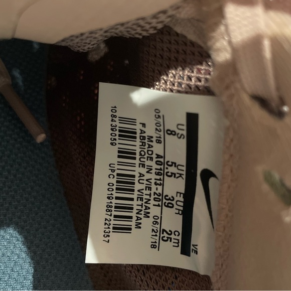 Womens Nike zoom running shoes - Picture 5 of 6